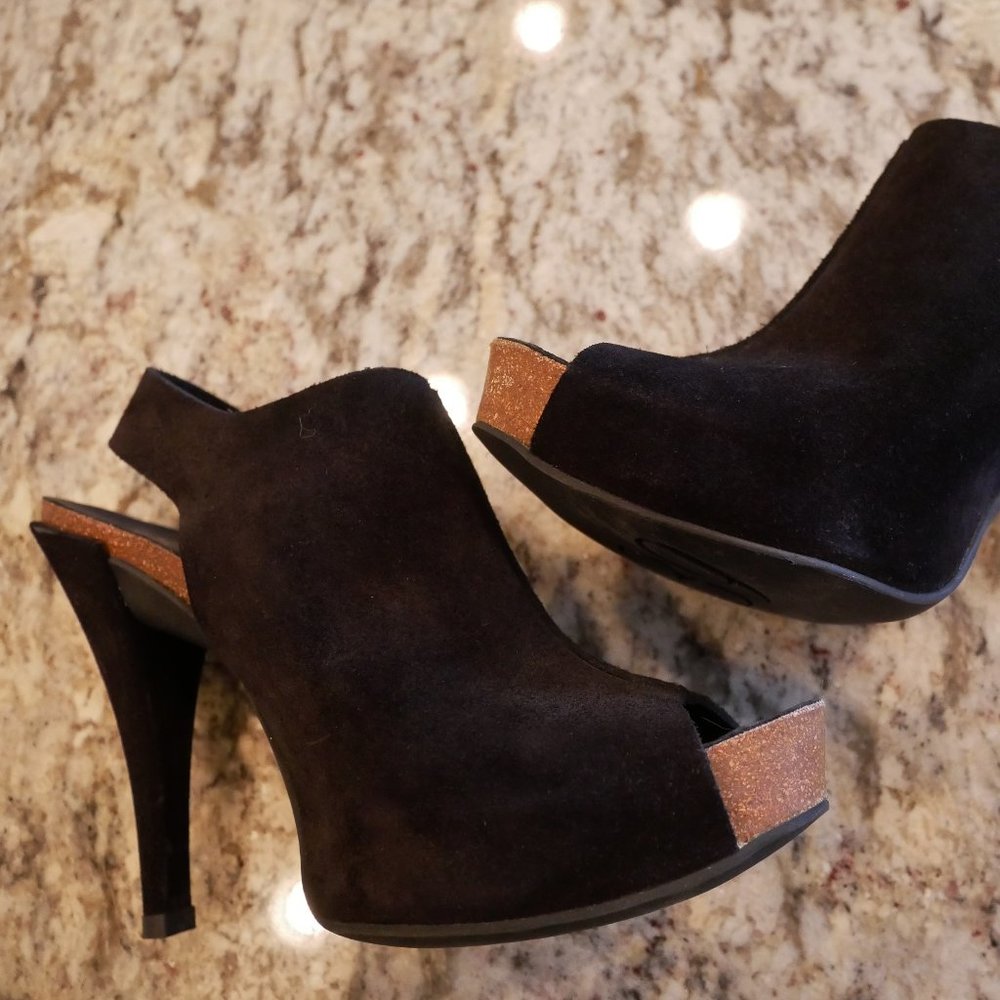 Pedro Garcia Suede Slingback Sandals, Size 39